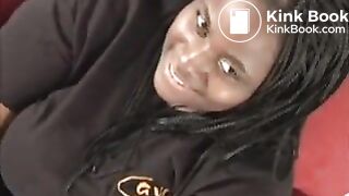 AmazingGirlsPooping (1)