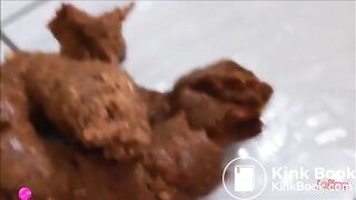 amateur girl pooping - Scat + Piss + Puke