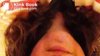 pig cleans up her shit