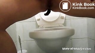 Pissing And Shitting On Cam