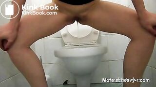 Pissing And Shitting On Cam