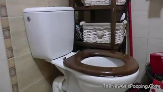The New Girls Pooping - Taylor Pink Rabbit
