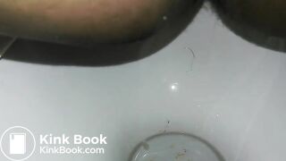 Toilet poop