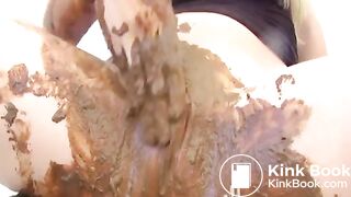 Scat & Pussy Masturbation