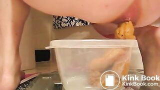 Petesue and her poop contest