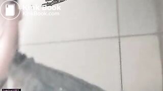 Pretty Chinese girl has diarrhea!