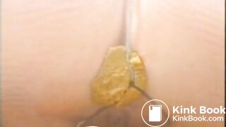 Sexy German Girl Shits Her Pantyhose