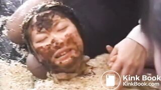 Anna Kuramoto - Vomit Shit Piss