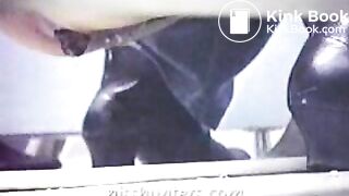 15172ph_1506_p5_poop_shitting