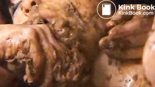 old_Japanese_man_and_schoolgirl_scat