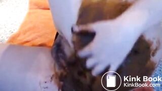 Shitty Anal Dildoing