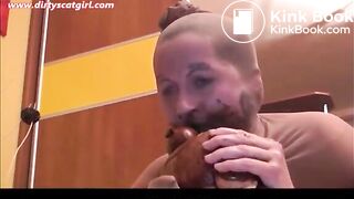 Shit And Piss in Pantyhose