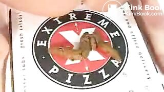 Shitting on a pizza box