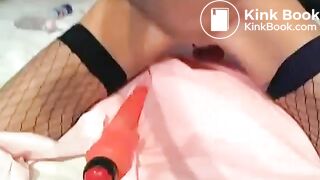 Girls Push Hard While Anal, Fart Or Shit