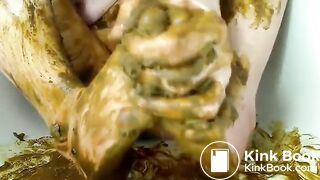 Hot scat smearing on feet and pussy full of shit