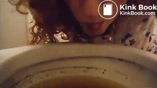 PolythenePam - Just Plain Weird