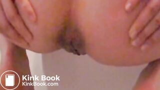 Girl Piss And Shit On Toilet