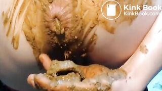 hot mature poo and fist on cam