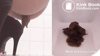 Big Dump In High Heels