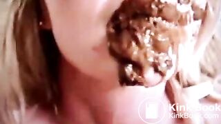 Sherry_Carter_Eating_Shitavi