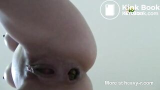 MILF Dropping Turd Bombs