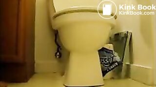 pornativecom - Pornativecom - Hot Lady Pooping And Farting On Toilet_2