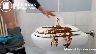 Extreme Messy Scat Play