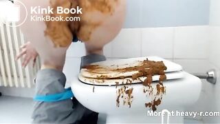 Extreme Messy Scat Play