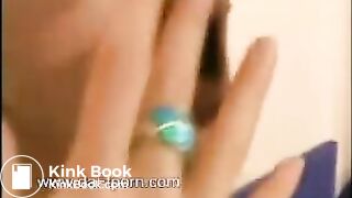 Blondes always love to eat shit