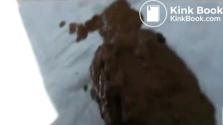 Amateur Babe Pooping #7