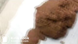 Amateur Babe Pooping #7