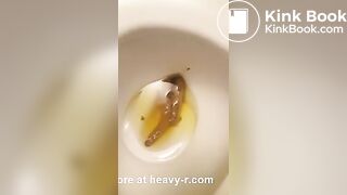 Kurt observes his nice poop