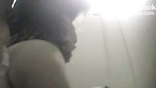 spy2wc (all pooping) - 14