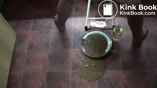 Brazilian Chubby House Wife Shitting