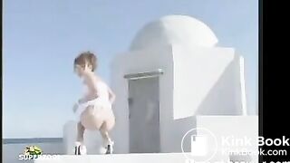 Lady Poop In Publicmp4