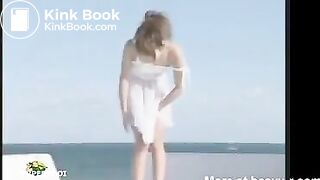 Lady Poop In Publicmp4