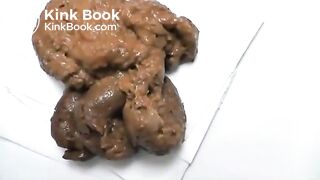 Amateur Babe Pooping #26