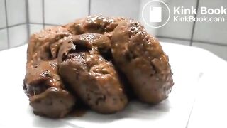 Amateur Babe Pooping #26