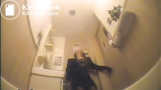 japanese girls vomit in restroom