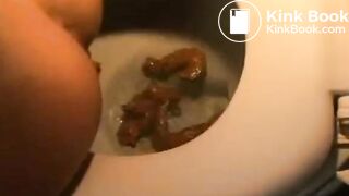 Amateur Babe Pooping #41