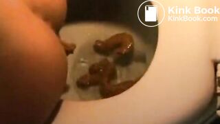 Amateur Babe Pooping #41
