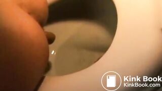 Amateur Babe Pooping #41