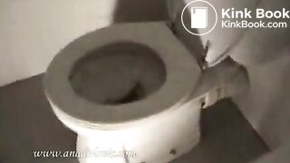 women pooping on toilet