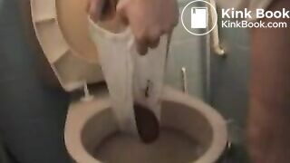 Pooping teenys 1