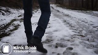 Skinny girl poops in the road