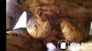 amateur covered in shit and fingered