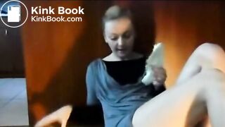 Perfect Teen Shitting