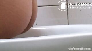 Voyeur Pooping