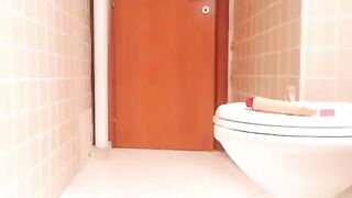 amateur girl pooping - Scat + Piss + Puke