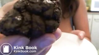 santara poo snack preview